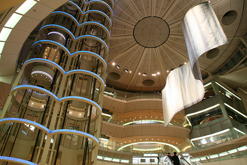 Haneda Tarminal2 Elevator